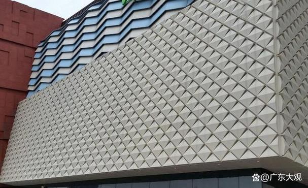 幕墙铝板,顾名思义,是铝材质的幕墙板材产品.